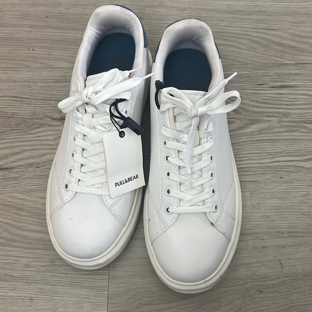 Pull & Bear White Shoes with Chunky Sole